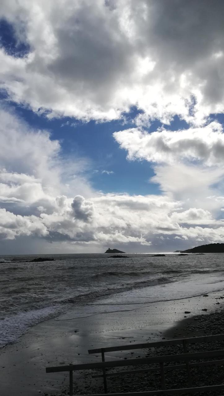 Villa Dolly Porto Columbu - Perd'E Sali Bagian luar foto